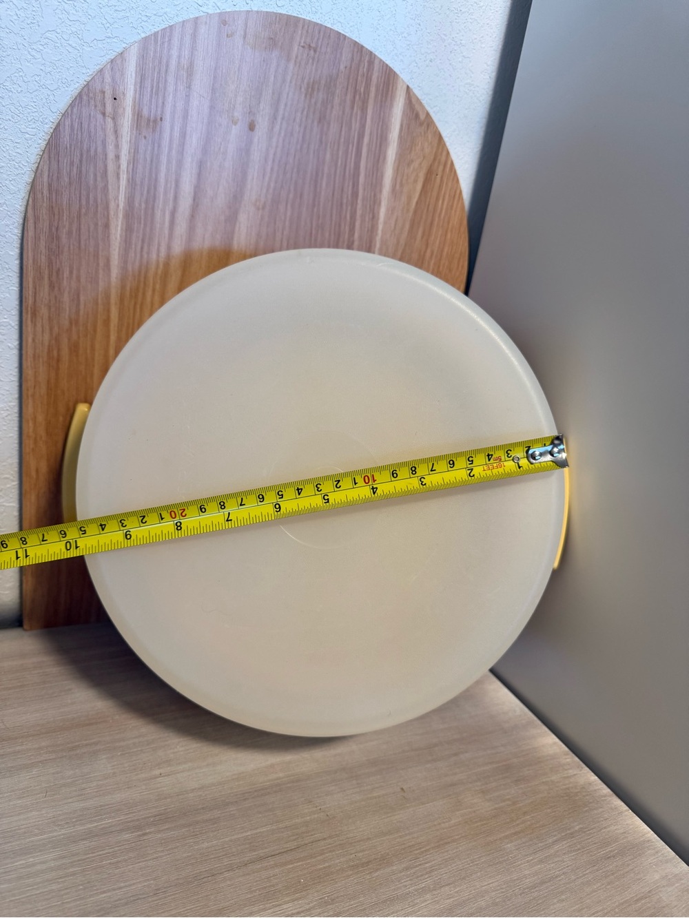 Vintage Tupperware Mustard Yellow Cake Taker Carrier